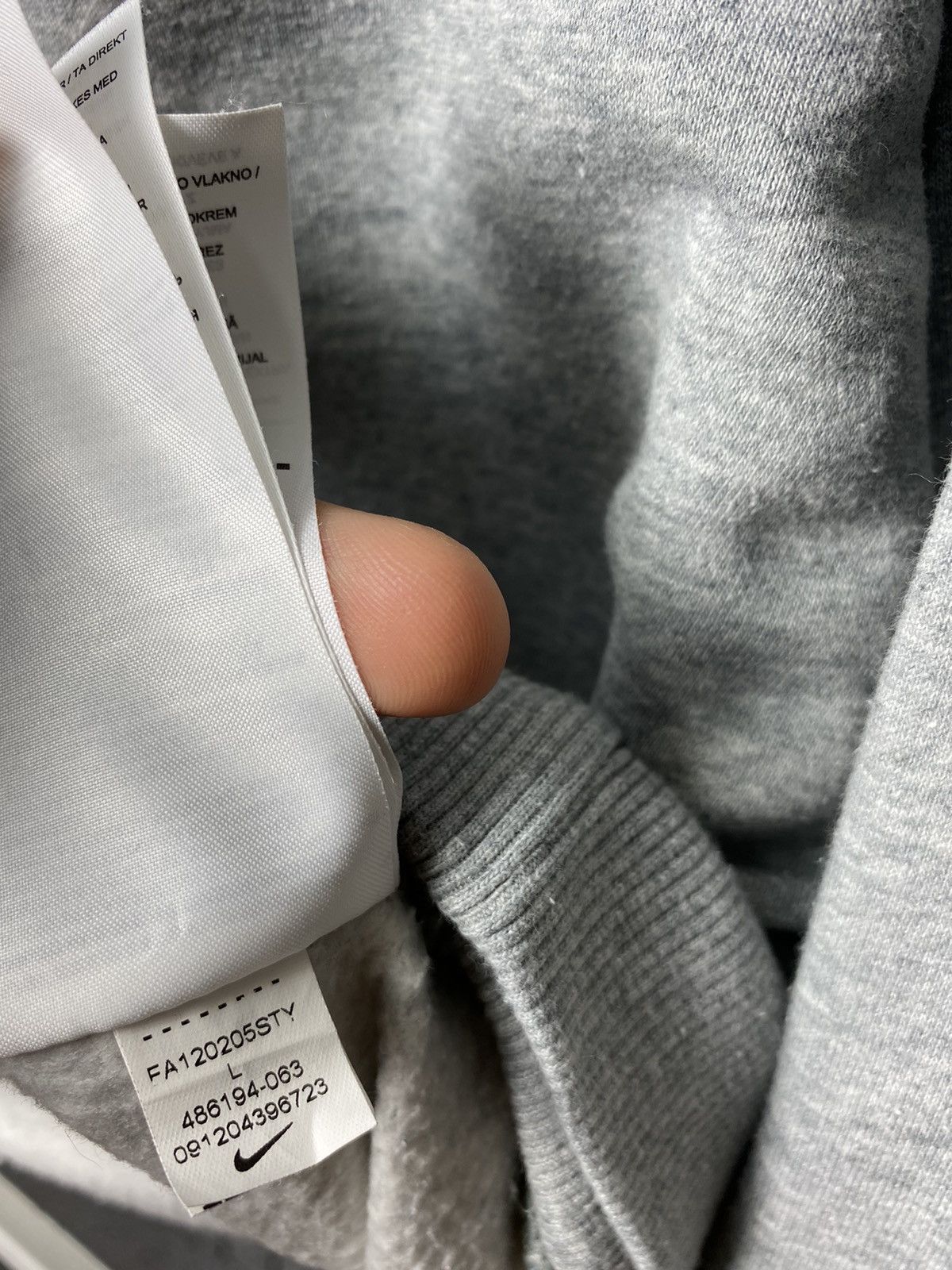 Nike × Nike ACG × Vintage Nike Vintage Big Logo Sweatshirt Size L Size US L / EU 52-54 / 3 - 5 Thumbnail