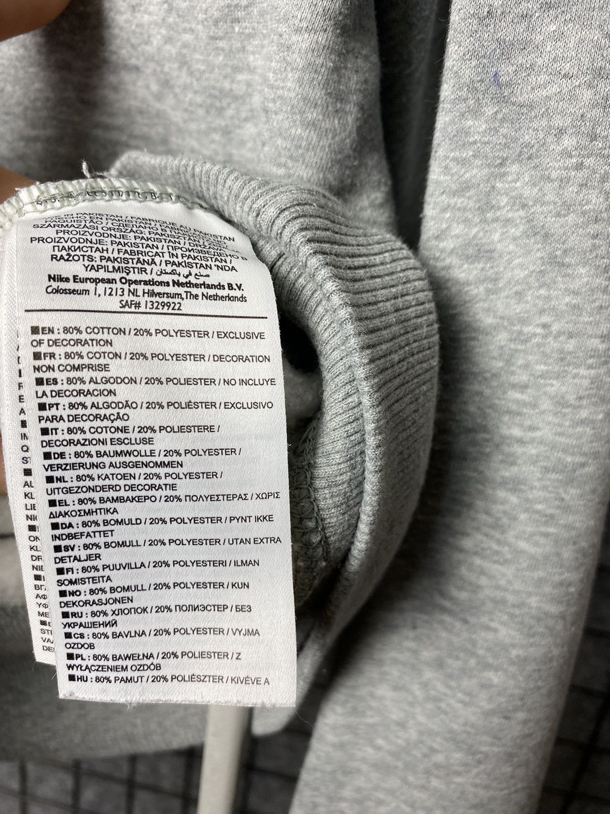 Nike × Nike ACG × Vintage Nike Vintage Big Logo Sweatshirt Size L Size US L / EU 52-54 / 3 - 4 Thumbnail