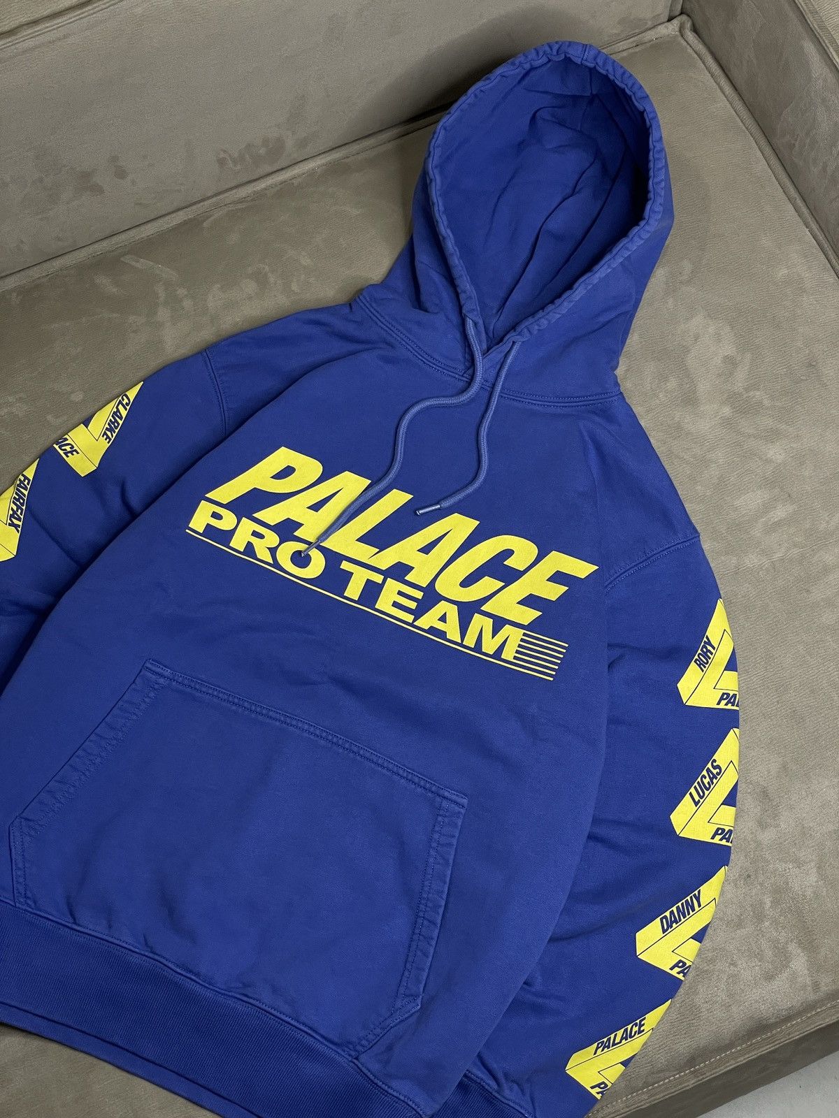 palace pro primeknit