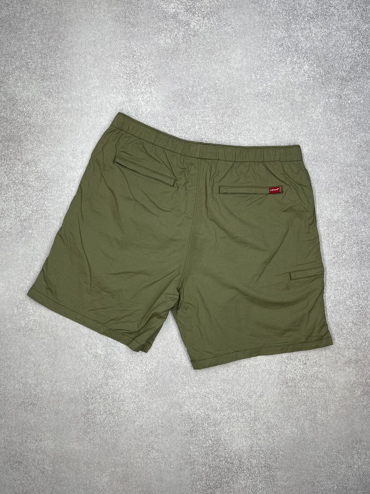 Levi's Mens Levis Premium Khaki Shorts Size L Size US 34 / EU 50 - 1 Thumbnail