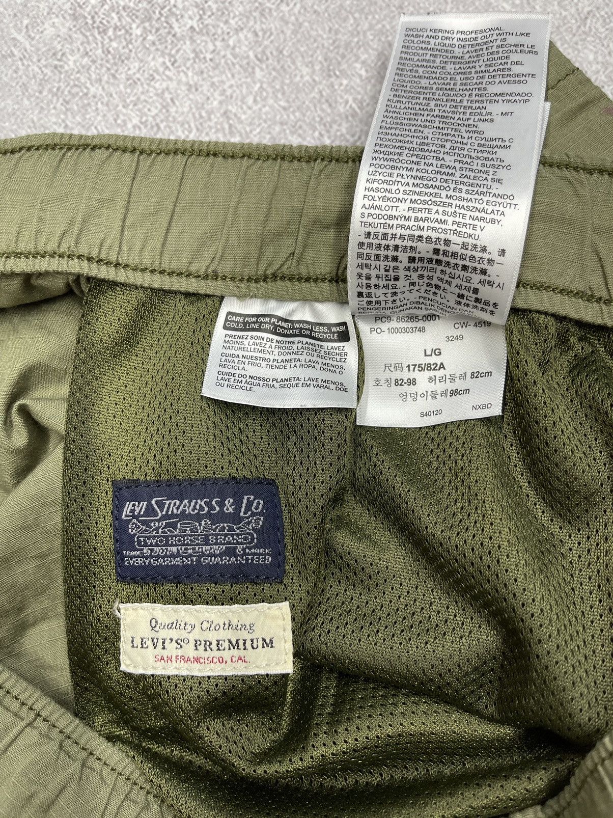 Levi's Mens Levis Premium Khaki Shorts Size L Size US 34 / EU 50 - 6 Thumbnail