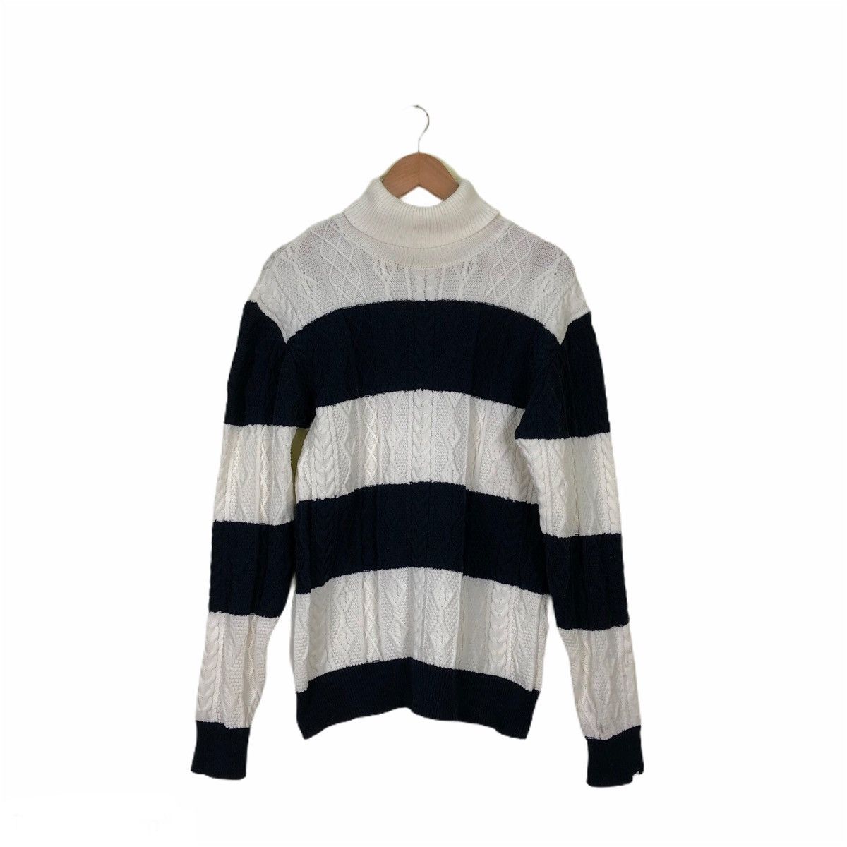 Japanese Brand Turtle Neck Knitwear Vanquish Tokyo Japan Size US M / EU 48-50 / 2 - 1 Thumbnail