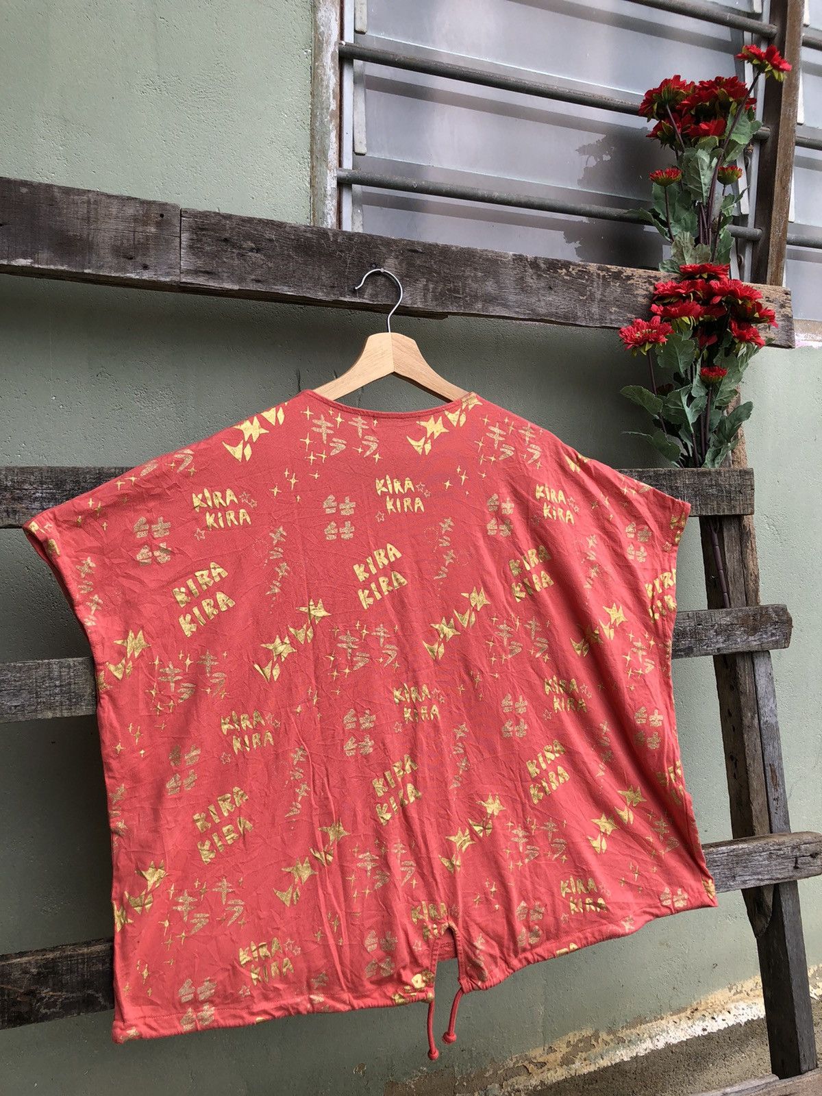 Issey Miyake × Japanese Brand × Ne-Net Ne-Net Kira kira Full Print Crop top Women Tees Size ONE SIZE - 3 Thumbnail