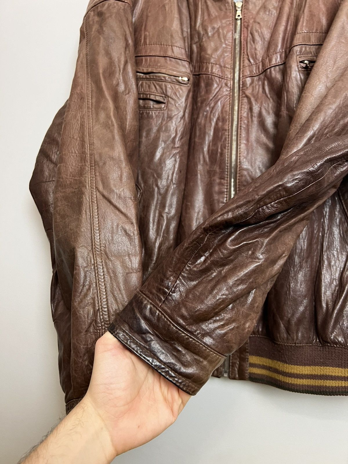 Leather Vintage Genuine Real Leather Bomber Jacket Riri High Quality Size US XL / EU 56 / 4 - 6 Thumbnail
