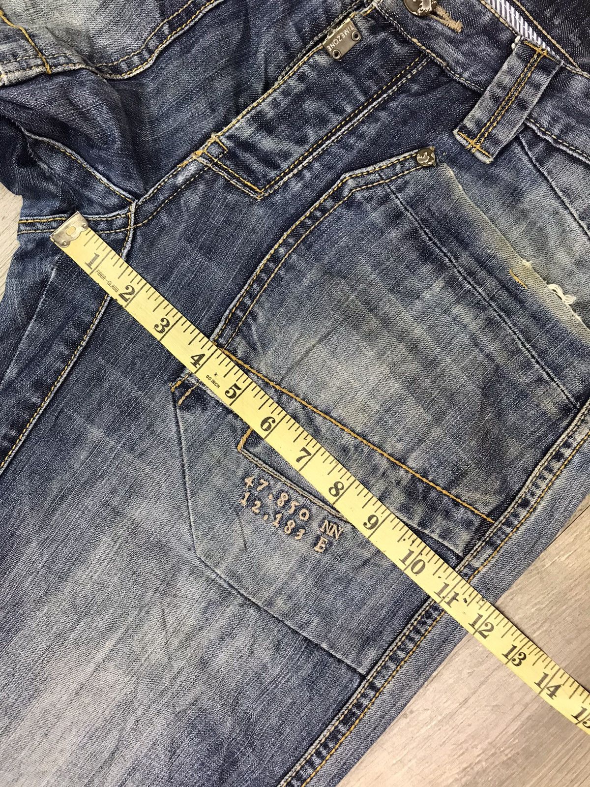 Other AUTHENTIC TIMEZONE JEANS Size US 35 - 22 Thumbnail