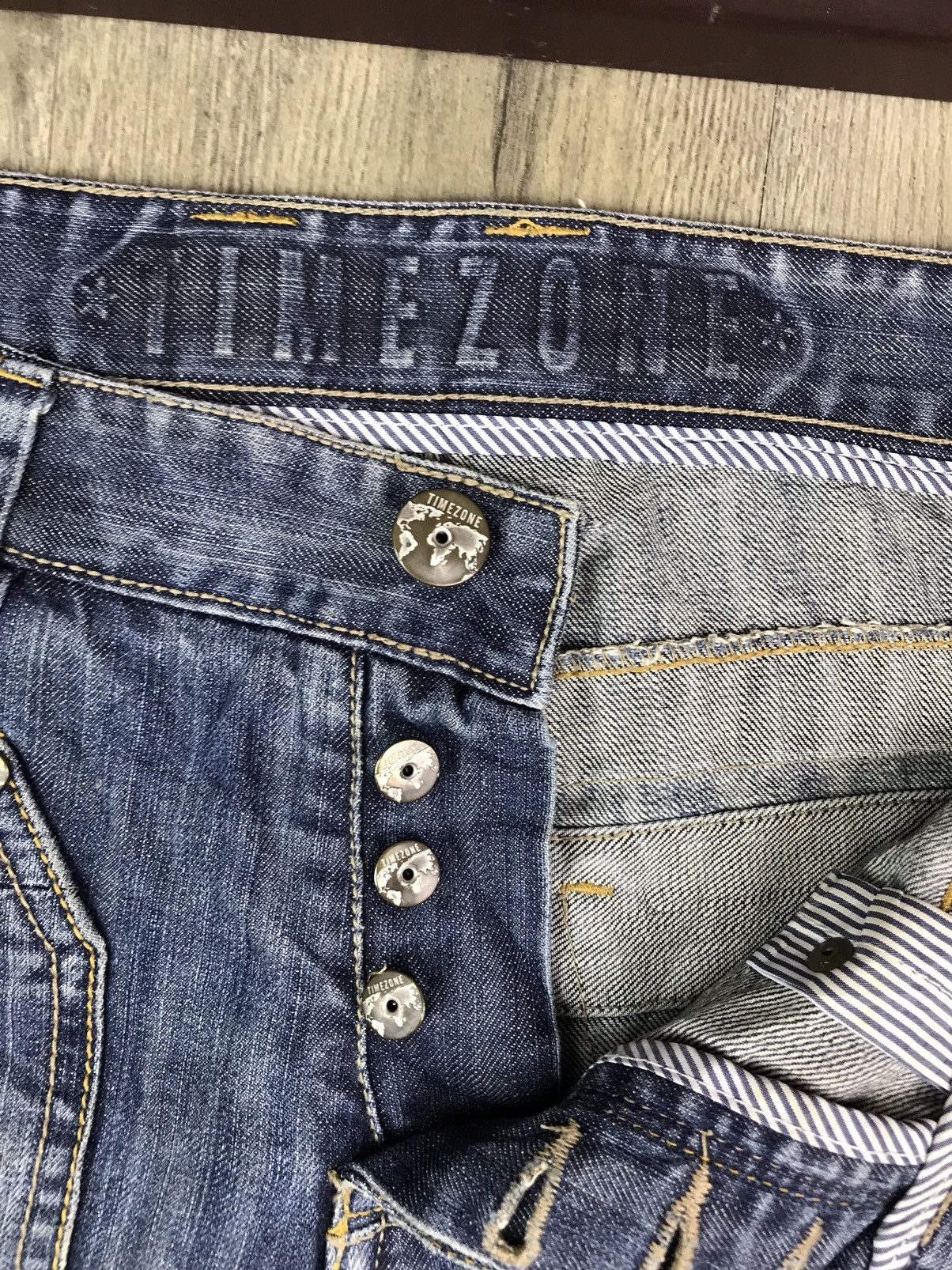 Other AUTHENTIC TIMEZONE JEANS Size US 35 - 9 Thumbnail