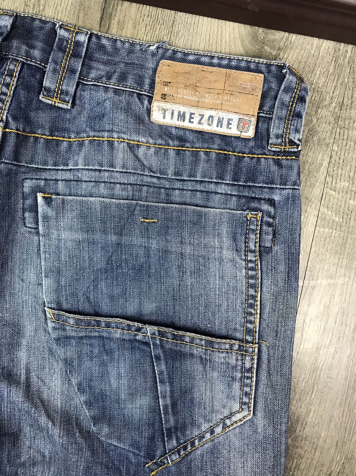 Other AUTHENTIC TIMEZONE JEANS Size US 35 - 13 Thumbnail