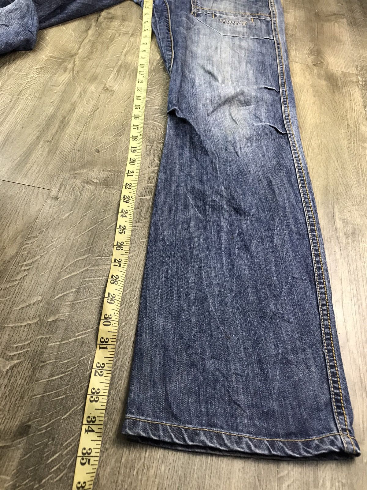 Other AUTHENTIC TIMEZONE JEANS Size US 35 - 23 Thumbnail