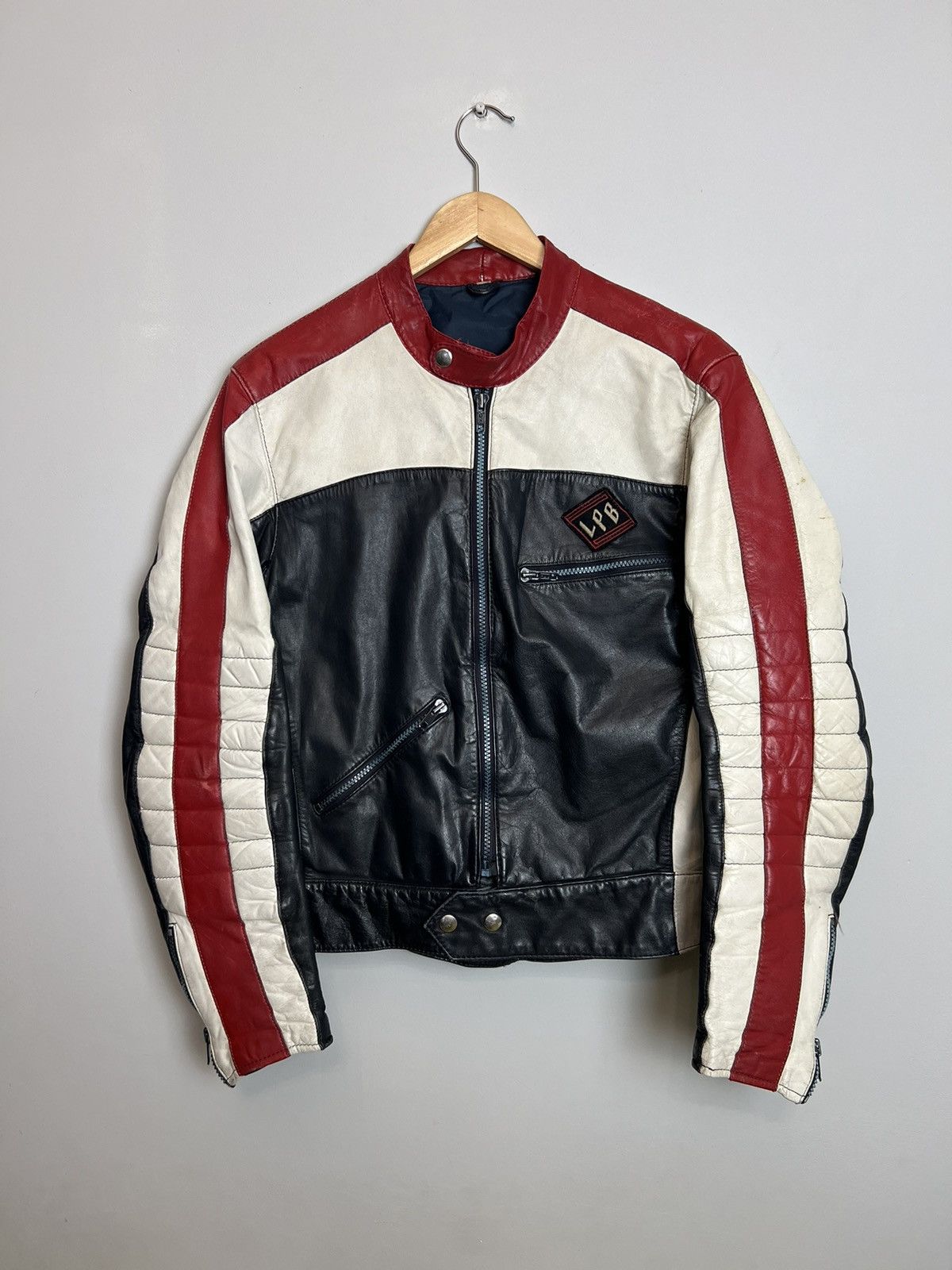 Vintage Vintage Y2k Woman Leather Racing Jacket Hype Streetwear Size XL / US 12-14 / IT 48-50 - 1 Thumbnail