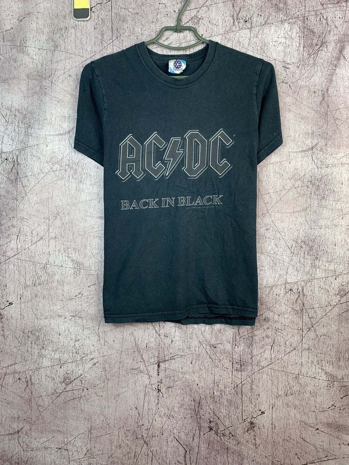 AC/DC × Band Tees Vintage AC/DC T Shirt Size US S / EU 44-46 / 1 - 1 Thumbnail