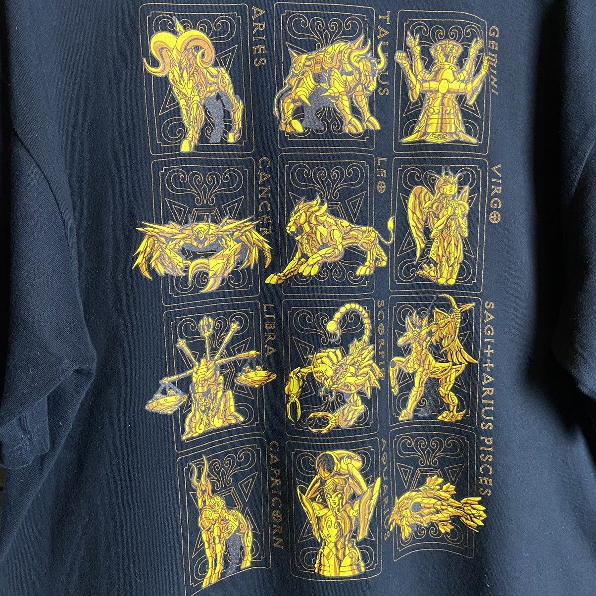 Anime Vintage 90s Saint Seiya Knights Of The Zodiac Anime Tee Size US XL / EU 56 / 4 - 3 Thumbnail