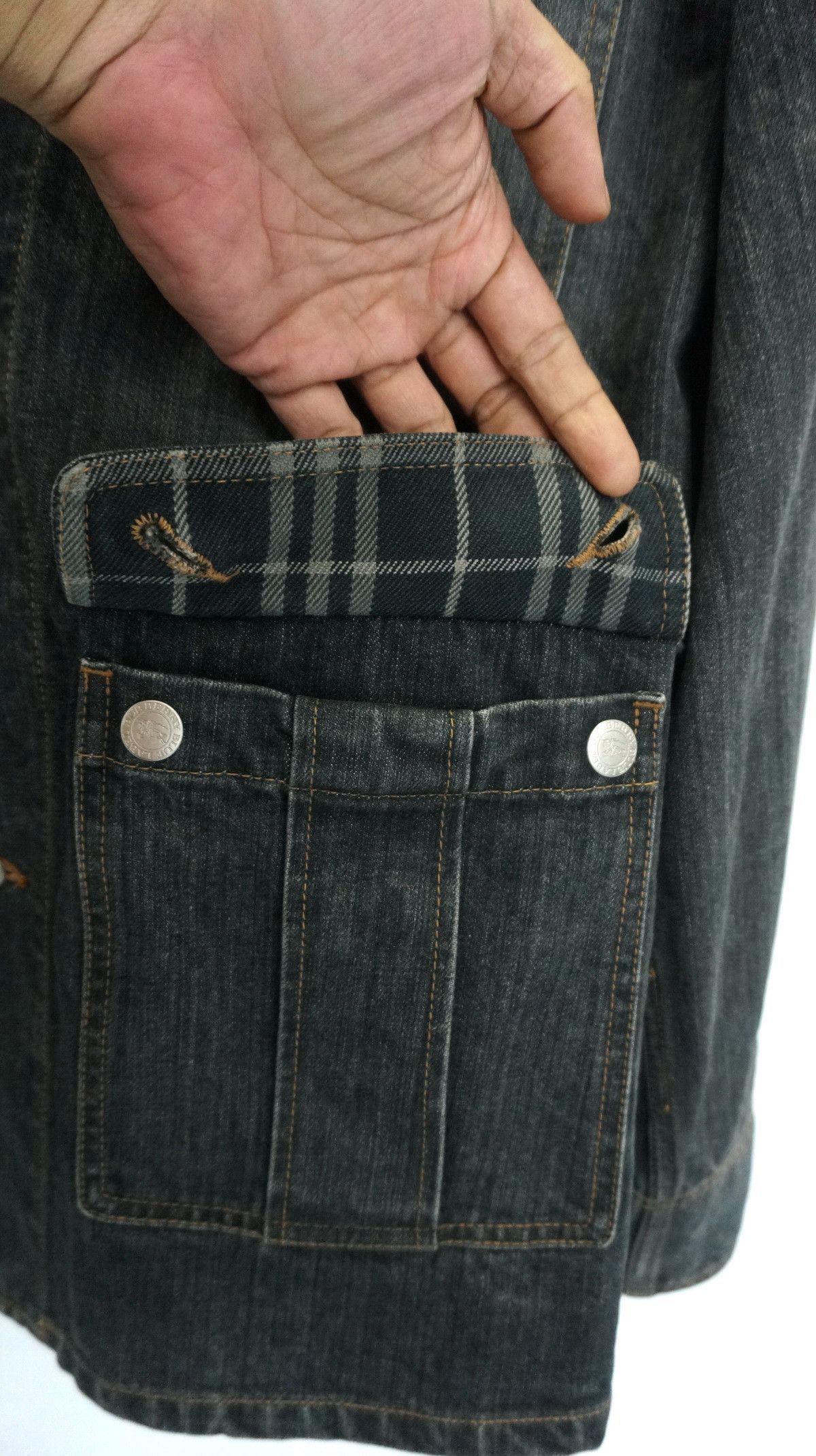 Burberry Rare Vintage BURBERRY BLUE LABEL Denim Worn Jacket Size US M / EU 48-50 / 2 - 8 Thumbnail
