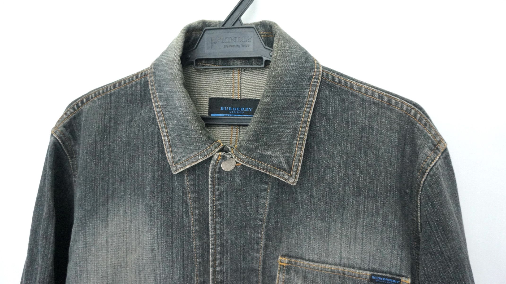 Burberry Rare Vintage BURBERRY BLUE LABEL Denim Worn Jacket Size US M / EU 48-50 / 2 - 12 Thumbnail