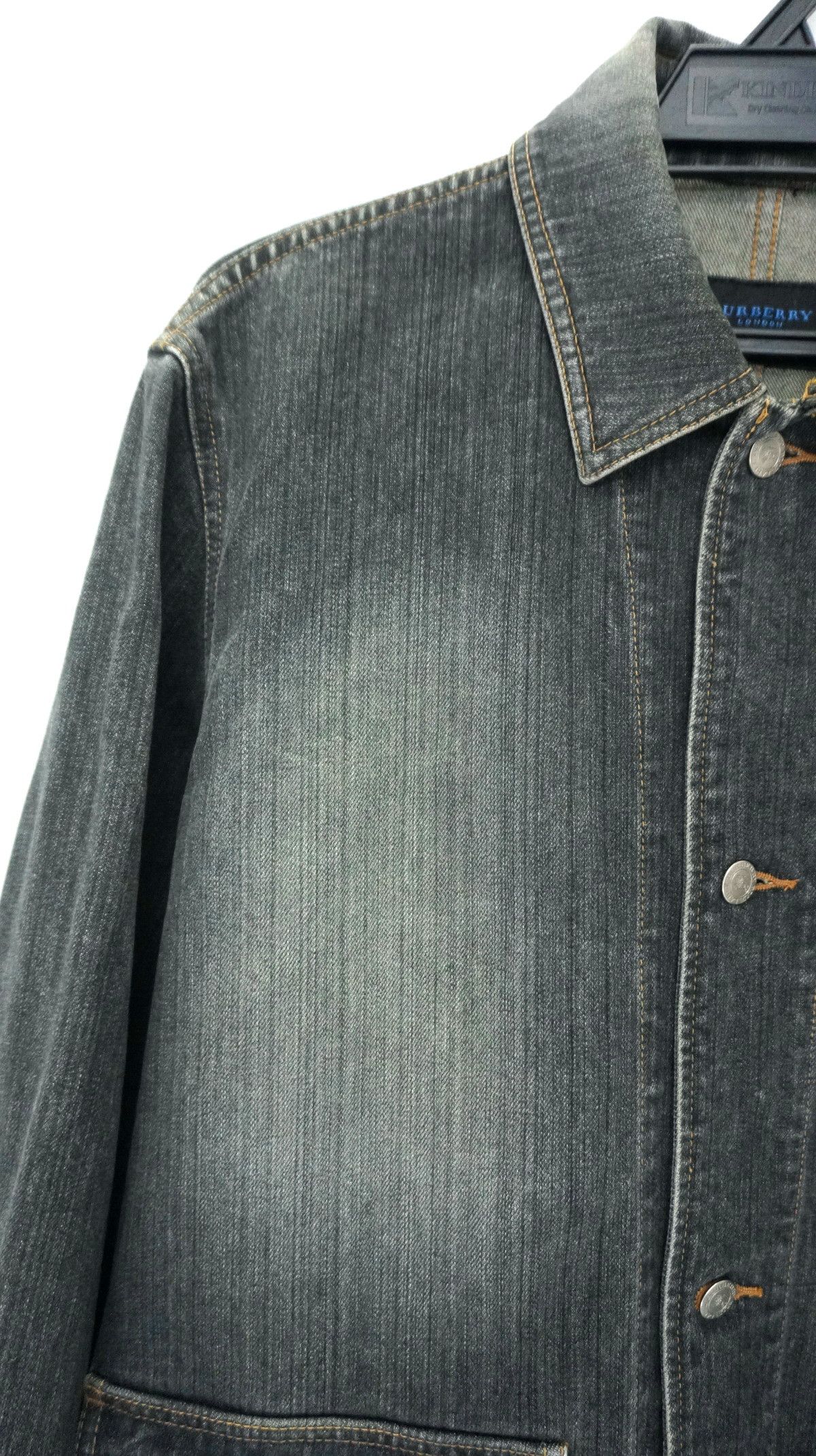 Burberry Rare Vintage BURBERRY BLUE LABEL Denim Worn Jacket Size US M / EU 48-50 / 2 - 3 Thumbnail