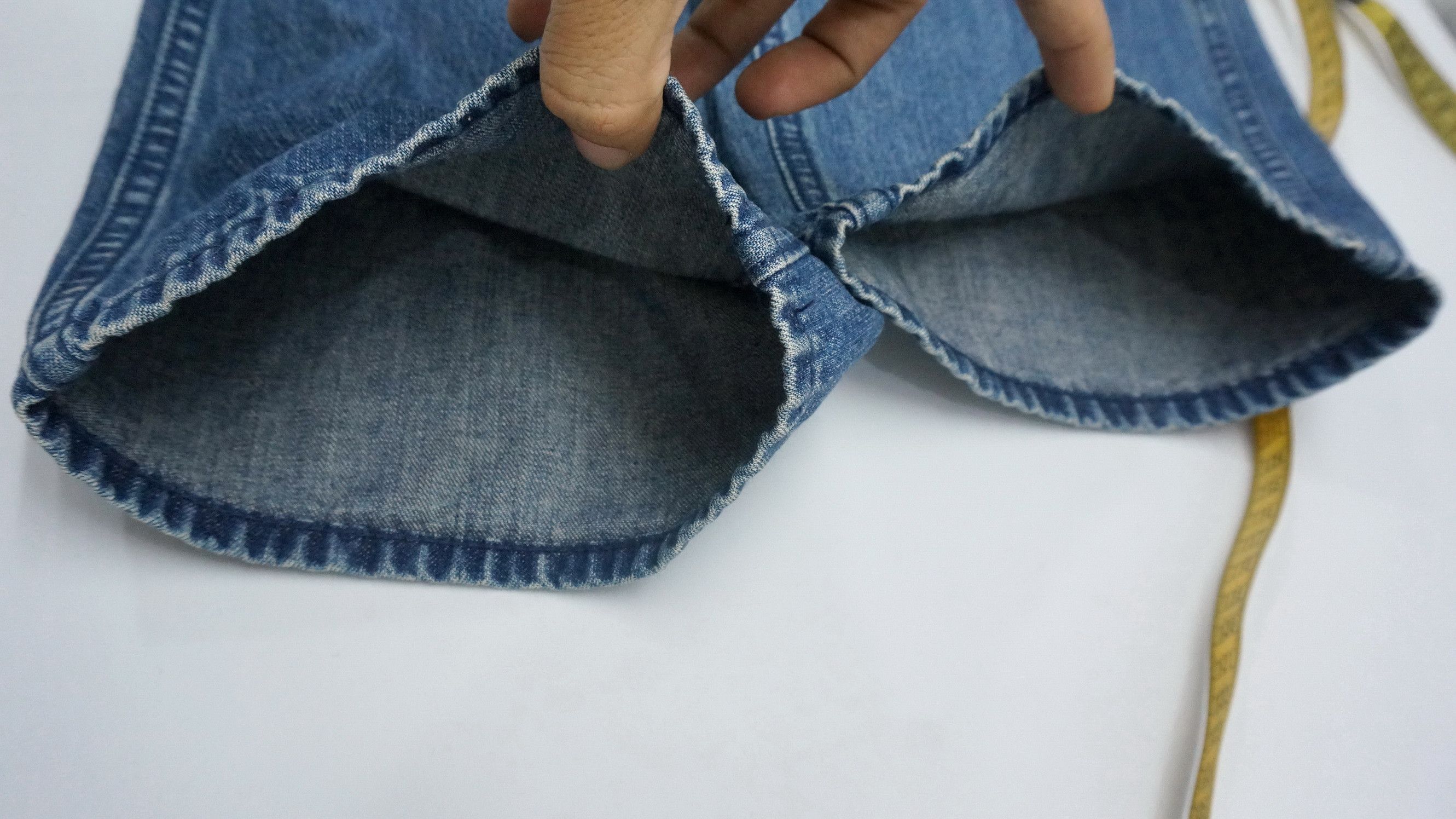 JW Anderson × Uniqlo JW ANDERSON X UNIQLO Fatigue Light Denim Pants Size US 31 - 17 Thumbnail