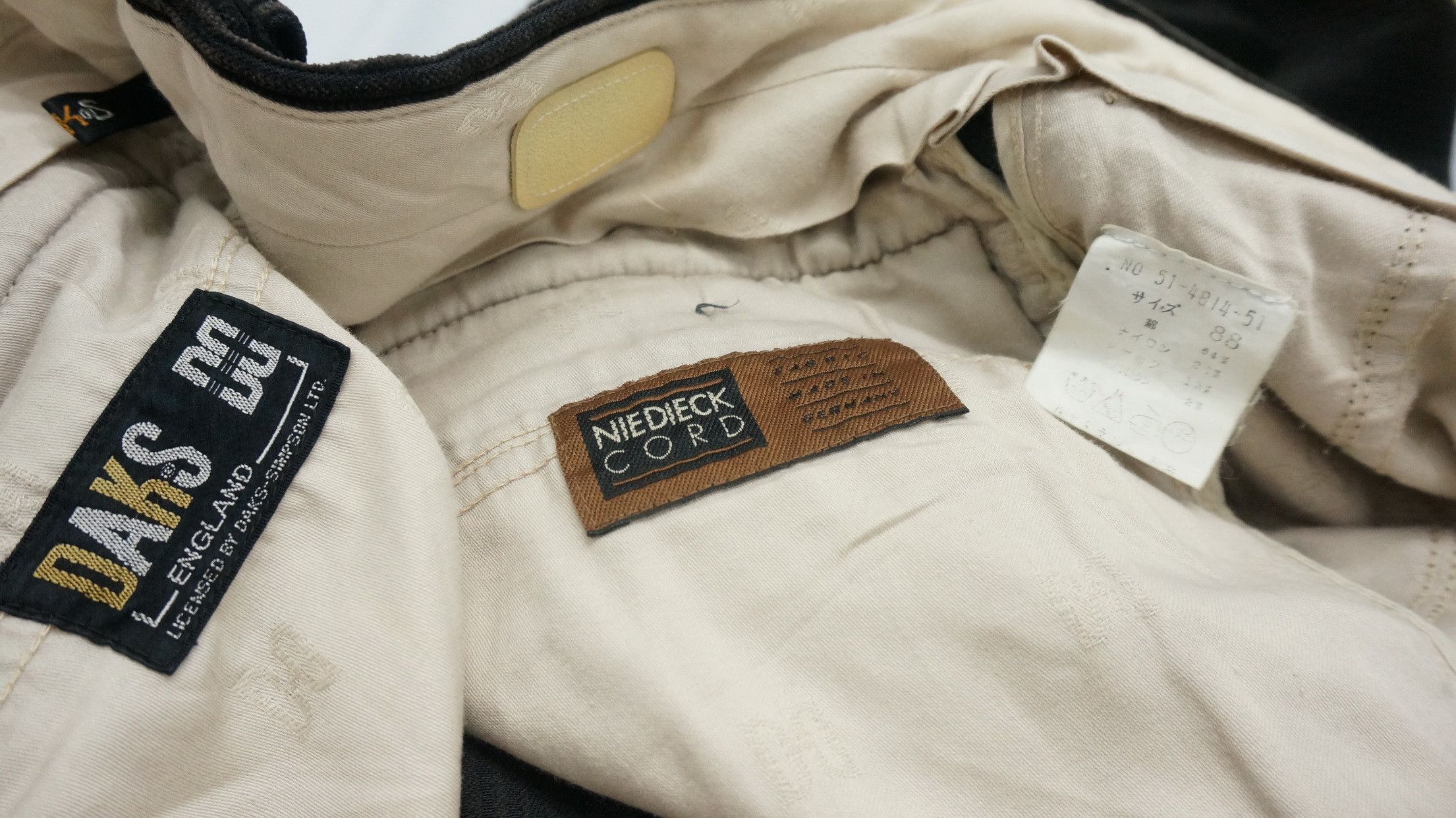 DAKS Vintage DAKS London Courduroy Pants Size US 34 / EU 50 - 3 Thumbnail