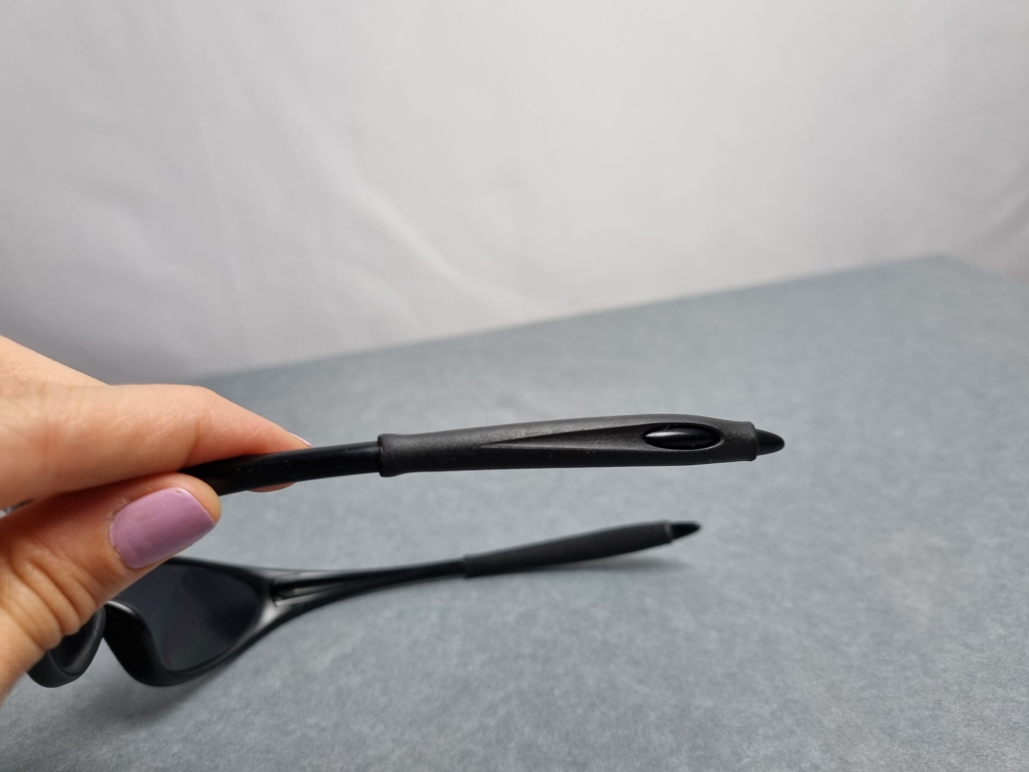 Oakley Iconic Oakley Black Sunglasses Size ONE SIZE - 12 Thumbnail