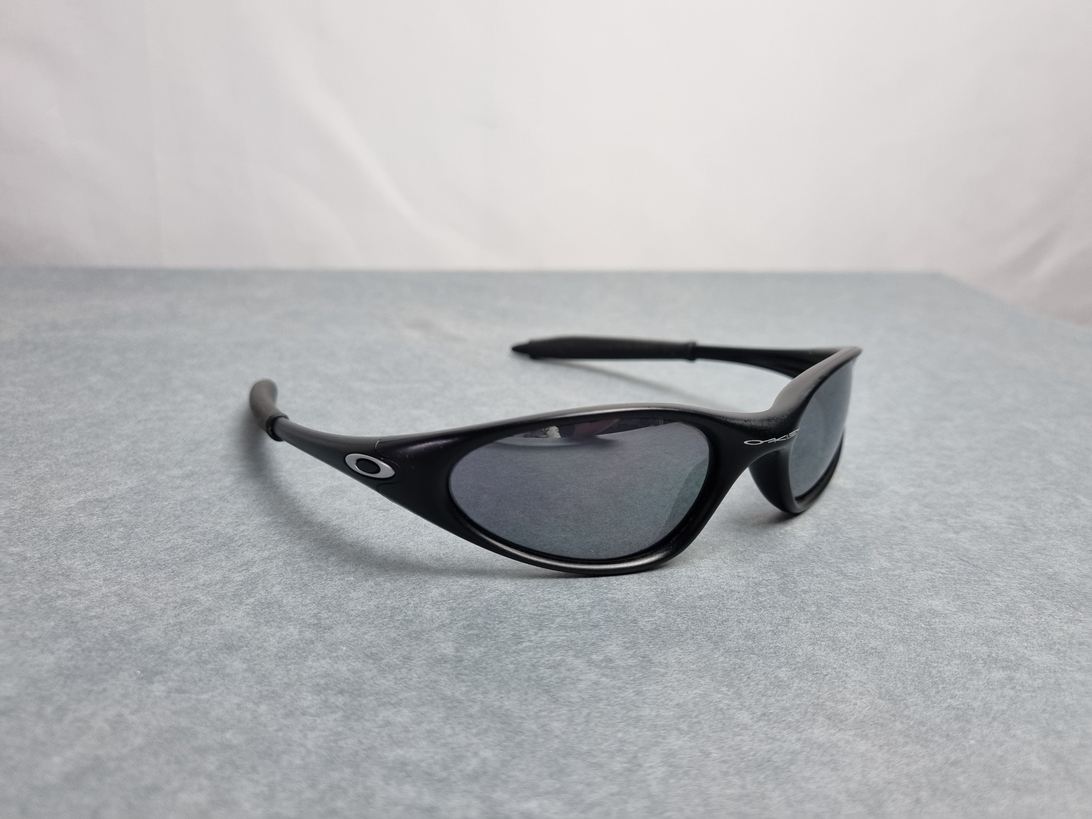 Oakley Iconic Oakley Black Sunglasses Size ONE SIZE - 15 Thumbnail
