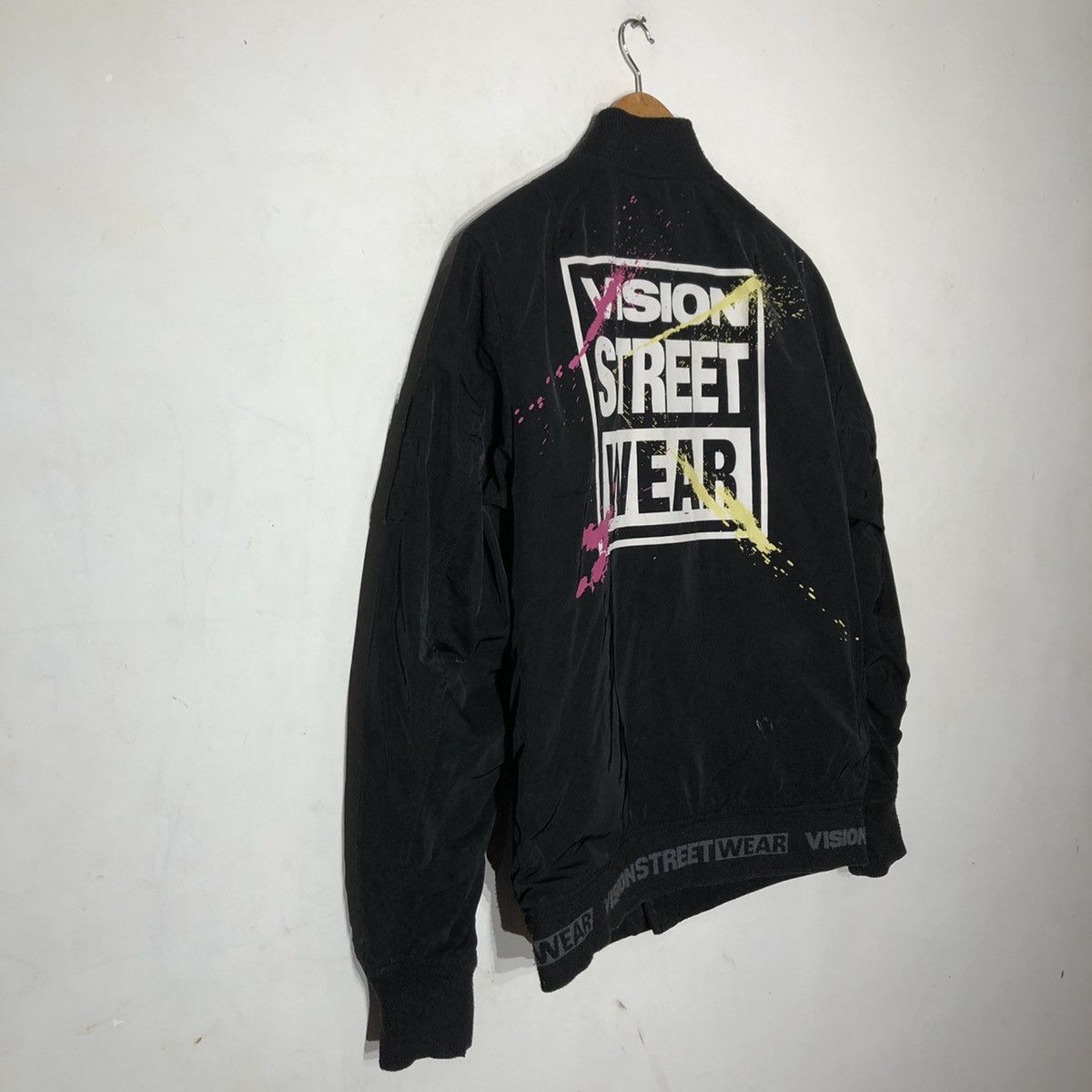 Japanese Brand Vision Street Wear Zipper Jacket Big Logo Size US L / EU 52-54 / 3 - 10 Thumbnail