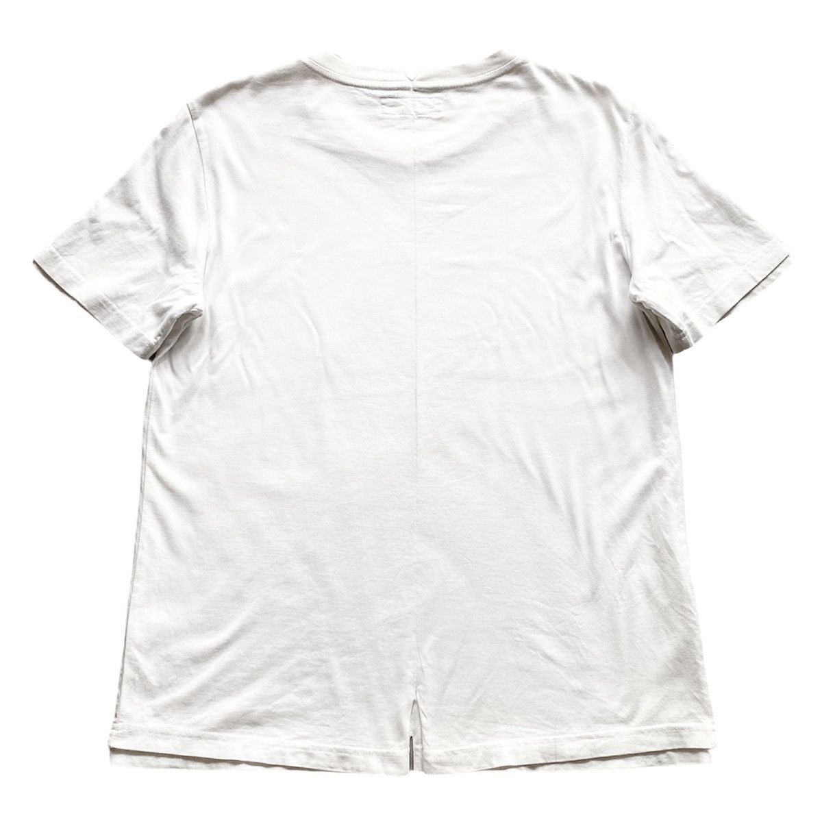 Comme des Garcons Comme des garcons X Kaws 2007 T Shirt Size US L / EU 52-54 / 3 - 3 Thumbnail