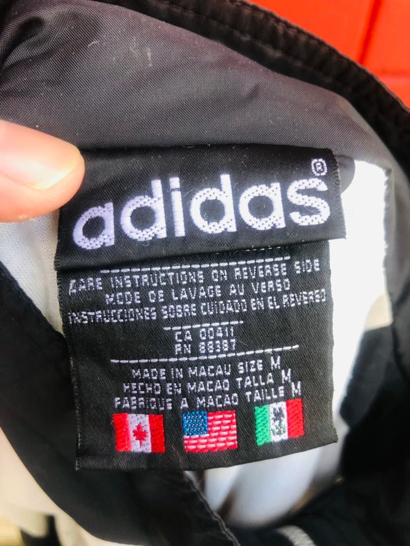 Adidas Vintage Adidas 90s Designer Fashion Style Windbreakers Size US L / EU 52-54 / 3 - 9 Thumbnail