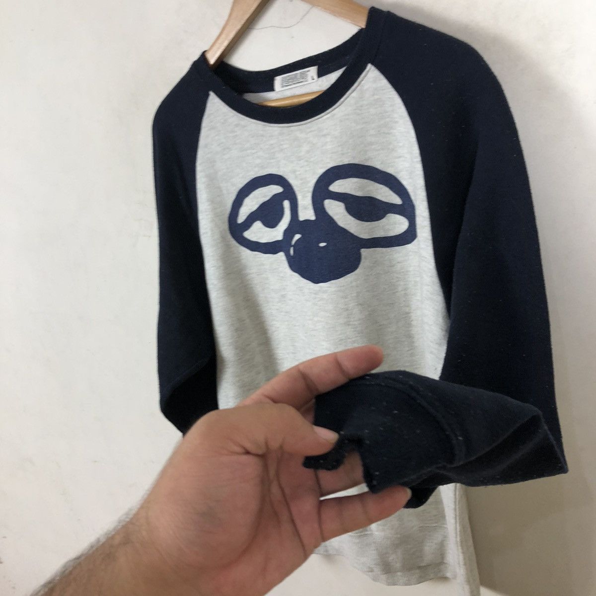 Cartoon Network PEANUTS BIG LOGO SWEATSHIRT Size US L / EU 52-54 / 3 - 5 Thumbnail