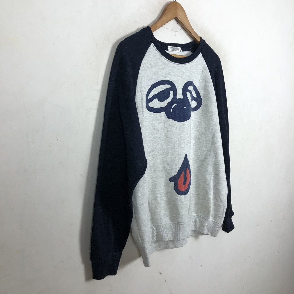 Cartoon Network PEANUTS BIG LOGO SWEATSHIRT Size US L / EU 52-54 / 3 - 4 Thumbnail