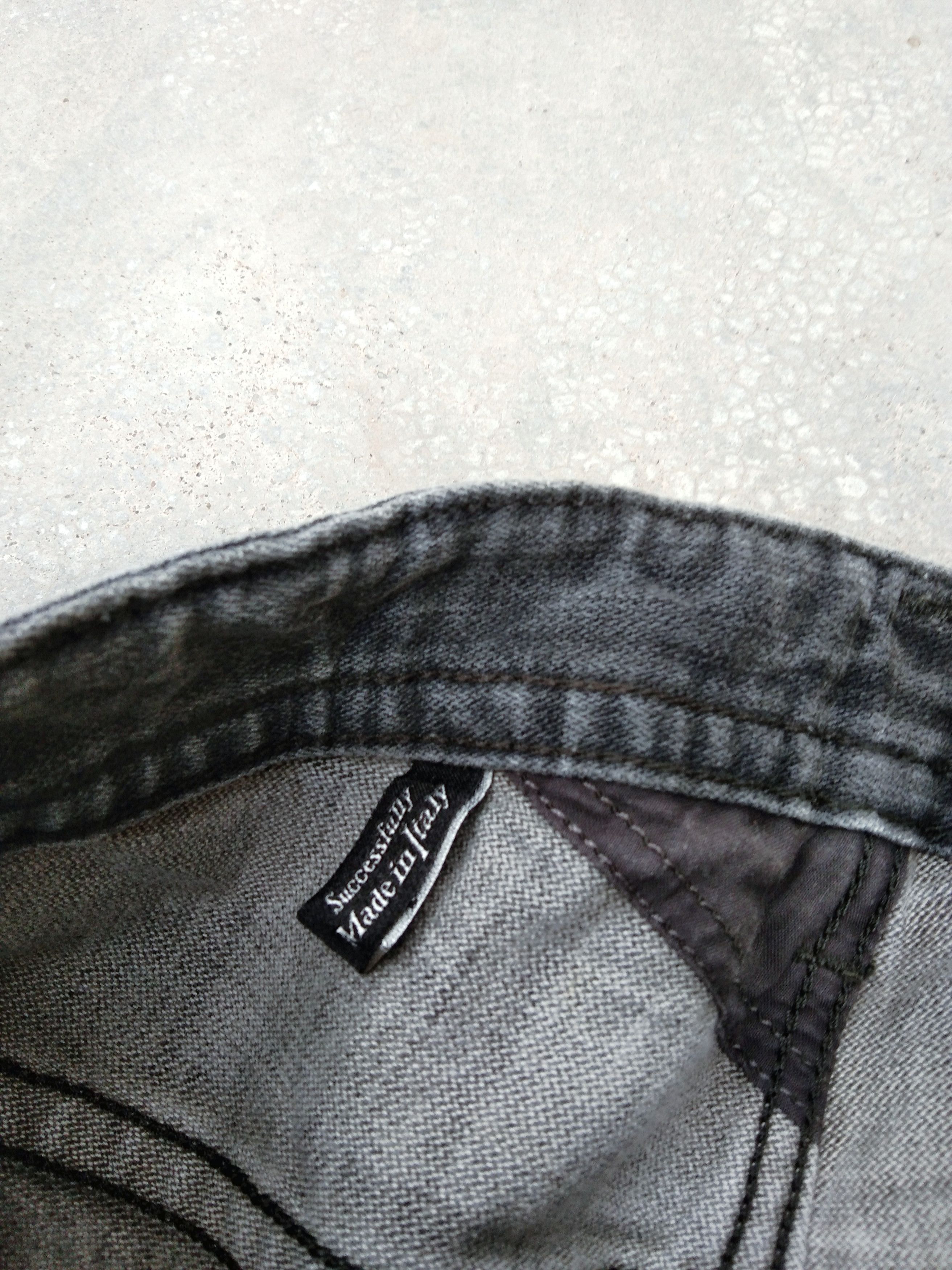 Diesel Vintage Distressed Diesel 'THAVAR' Grey Jeans 30x27 Size US 30 / EU 46 - 11 Thumbnail