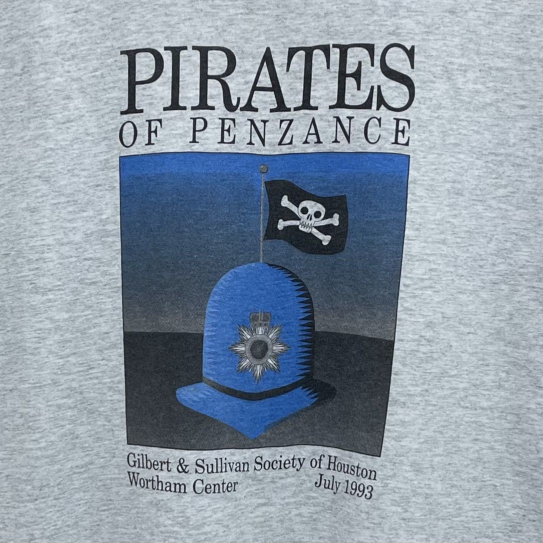Vintage Vintage 90s Pirates Of Penzence Movie Comics T-Shirt Size US XL / EU 56 / 4 - 2 Thumbnail