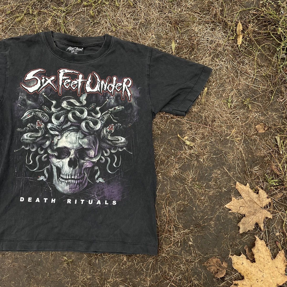 Band Tees Vintage Y2K Skulls Dead Face Horror Tee Rock Streetwear Size US S / EU 44-46 / 1 - 3 Thumbnail