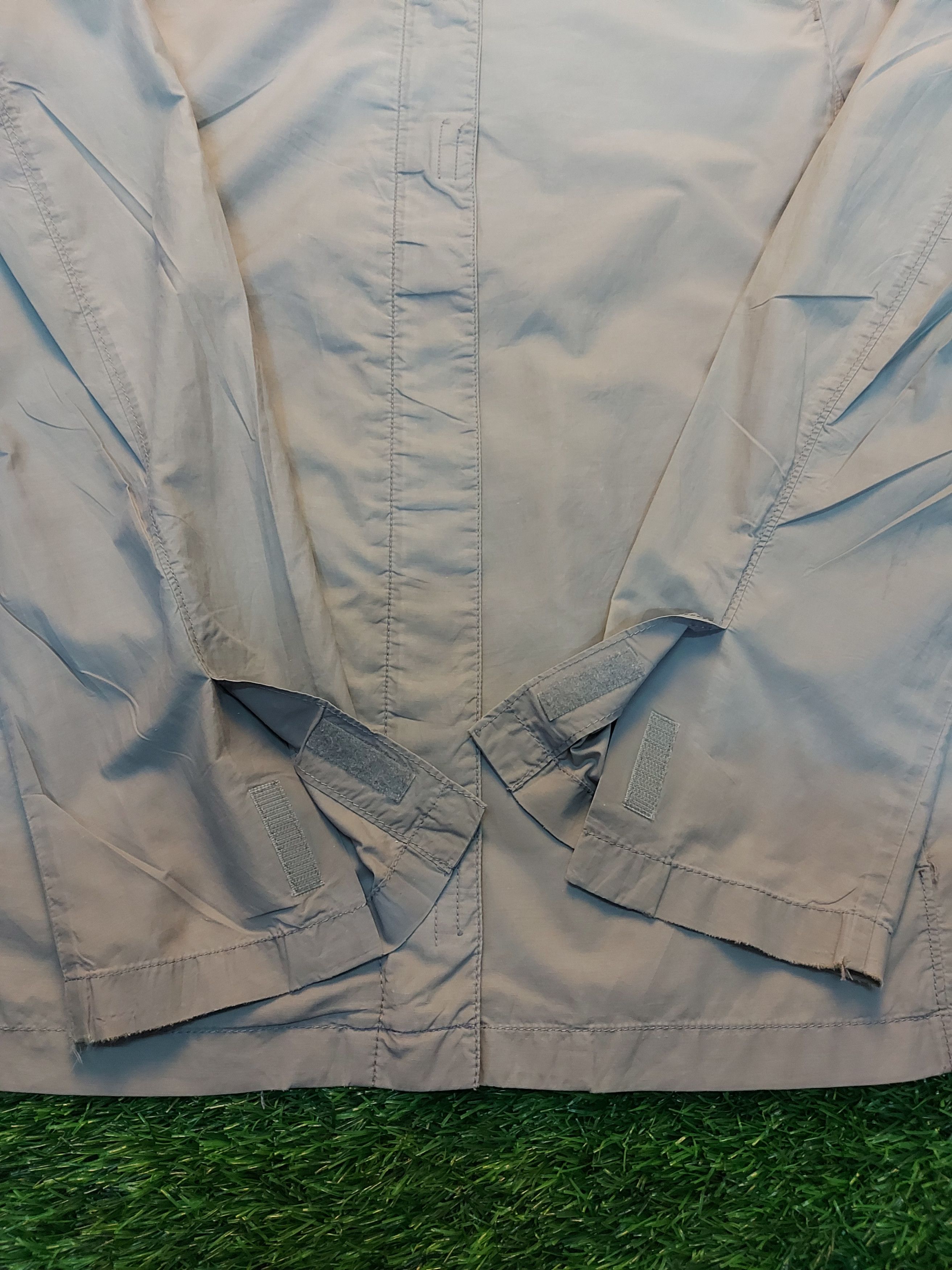 Prada (A48) PRADA milano - light zipper jacket Size US S / EU 44-46 / 1 - 5 Thumbnail