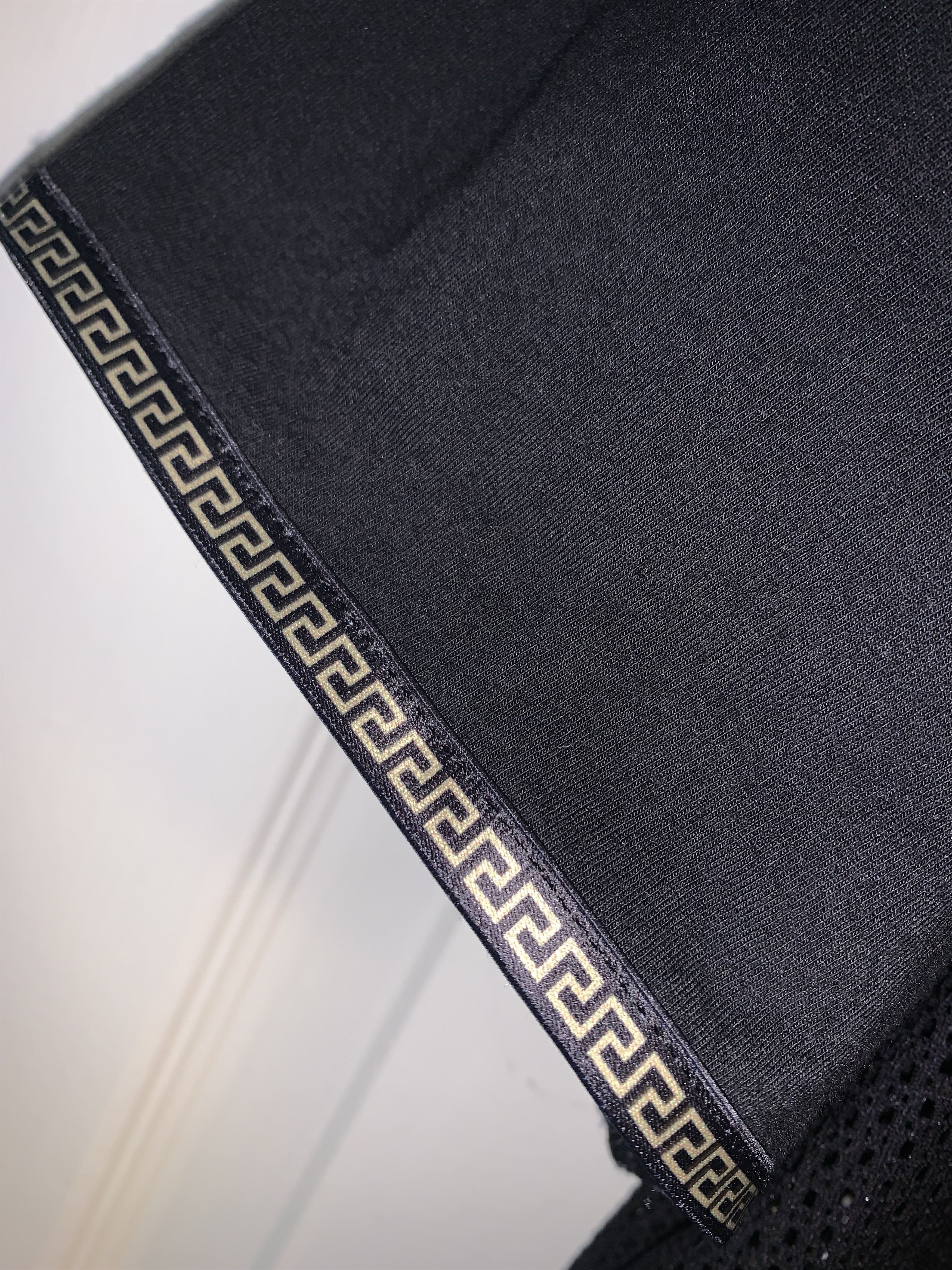 Versace AUTHENTIC VERSACE AMAZING MESH SHIRT SIZE 8 APPROX XL Size US XL / EU 56 / 4 - 5 Thumbnail
