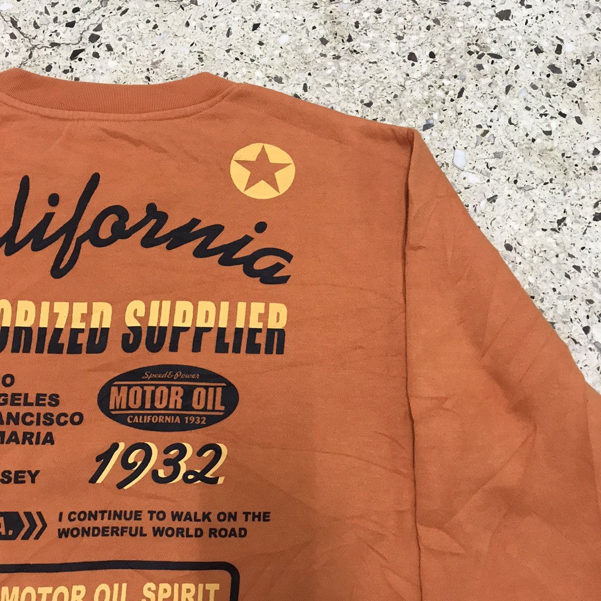 Japanese Brand 💥Steals💥76 Lubricants Motor Oil California Sweatshirt Size US L / EU 52-54 / 3 - 11 Thumbnail