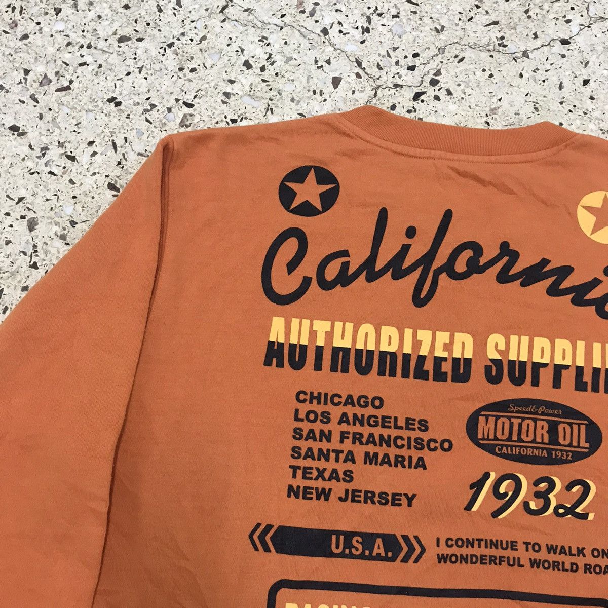 Japanese Brand 💥Steals💥76 Lubricants Motor Oil California Sweatshirt Size US L / EU 52-54 / 3 - 12 Thumbnail