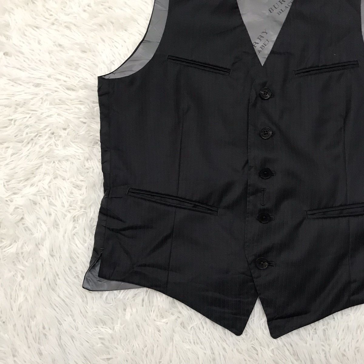 Burberry Burberry Black Label Vest Size US S / EU 44-46 / 1 - 3 Thumbnail