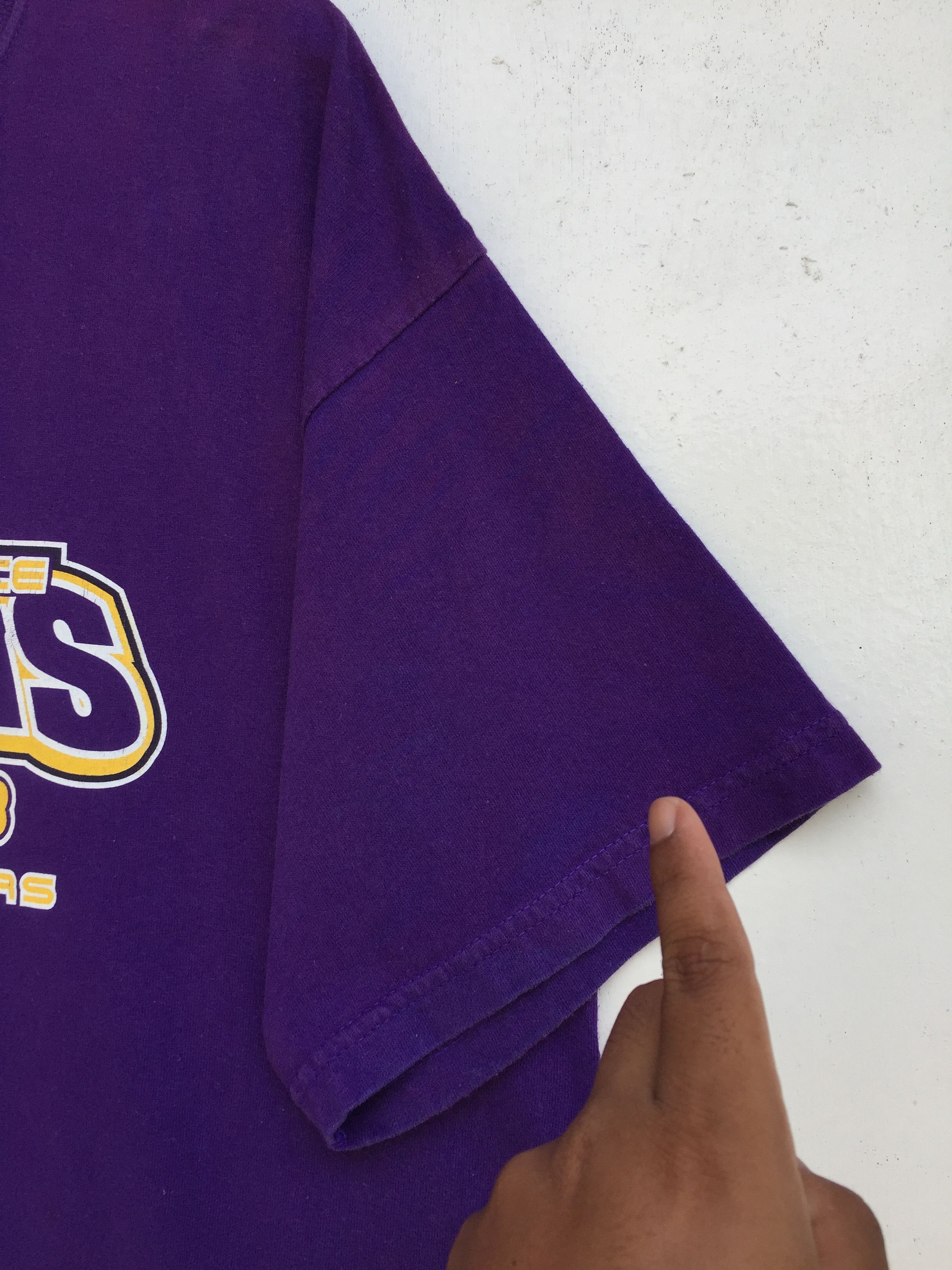 NBA Vintage NBA L.A Lakers Champions 2008 Tshirt Size US XL / EU 56 / 4 - 9 Thumbnail