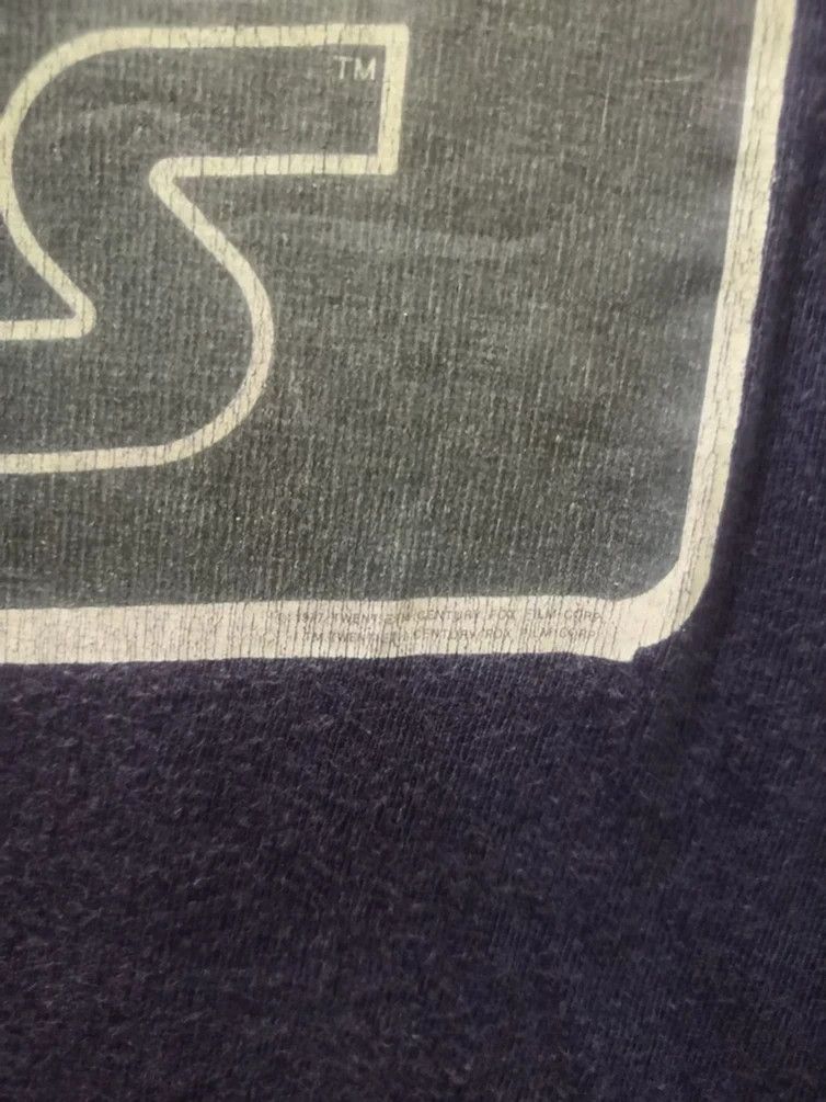 Vintage Vintage 70's Movie Star Wars The Empire Strikes Back Tee Size US S / EU 44-46 / 1 - 5 Thumbnail