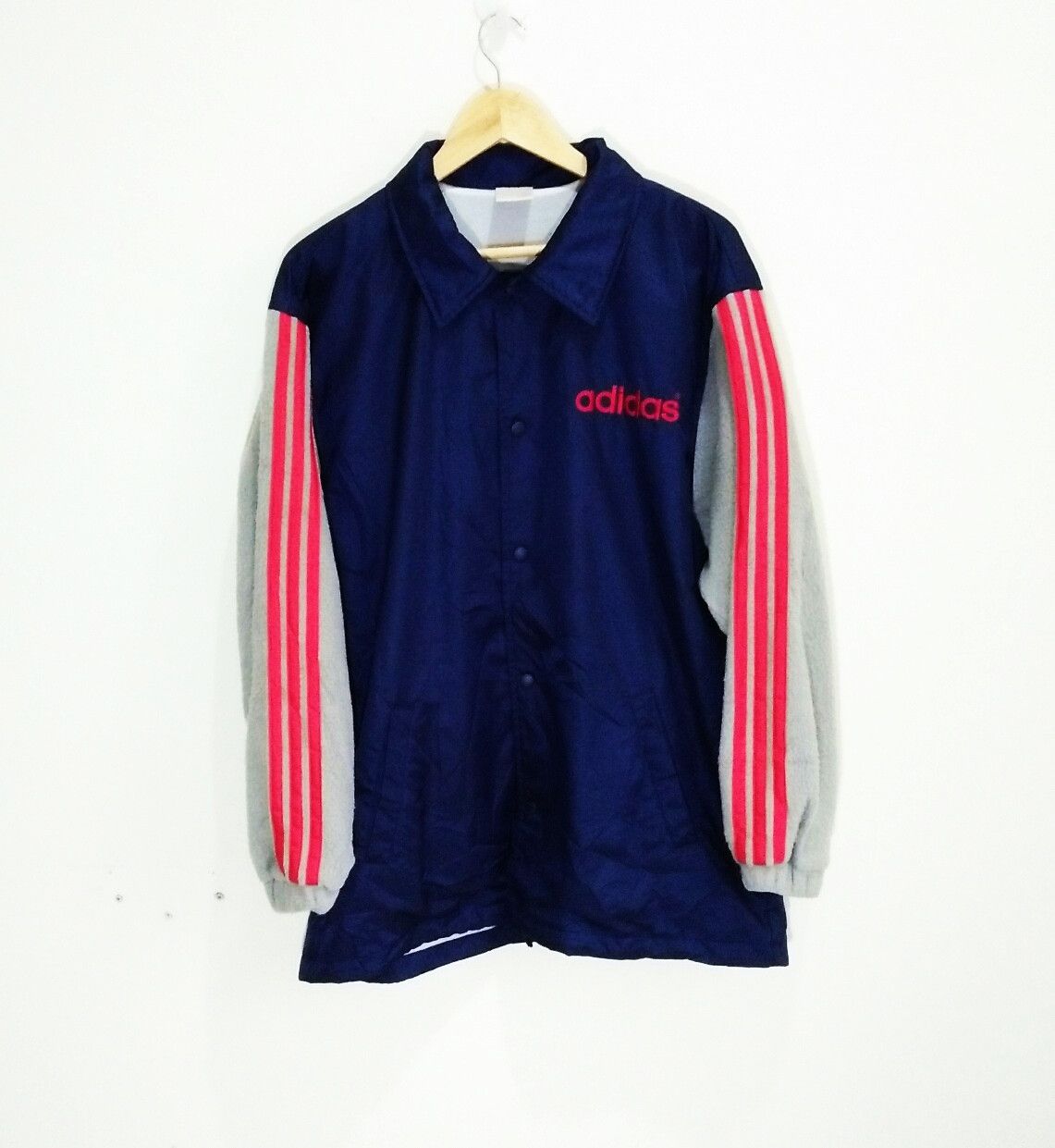 Adidas Vintage 90s ADIDAS Multicolour Embroidered Jacket Size US M / EU 48-50 / 2 - 6 Thumbnail