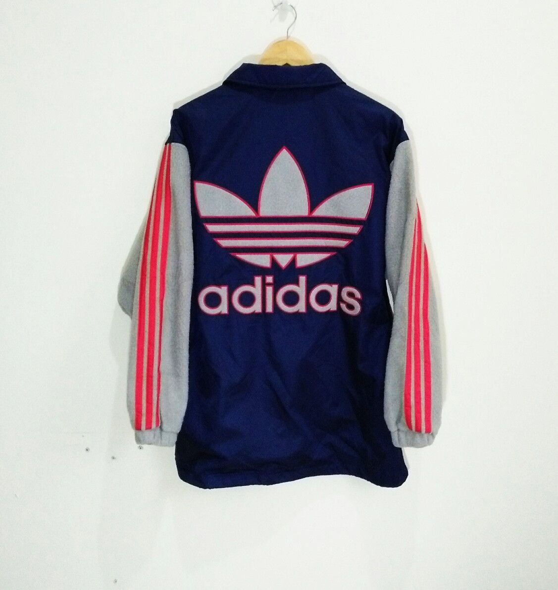 Adidas Vintage 90s ADIDAS Multicolour Embroidered Jacket Size US M / EU 48-50 / 2 - 2 Thumbnail