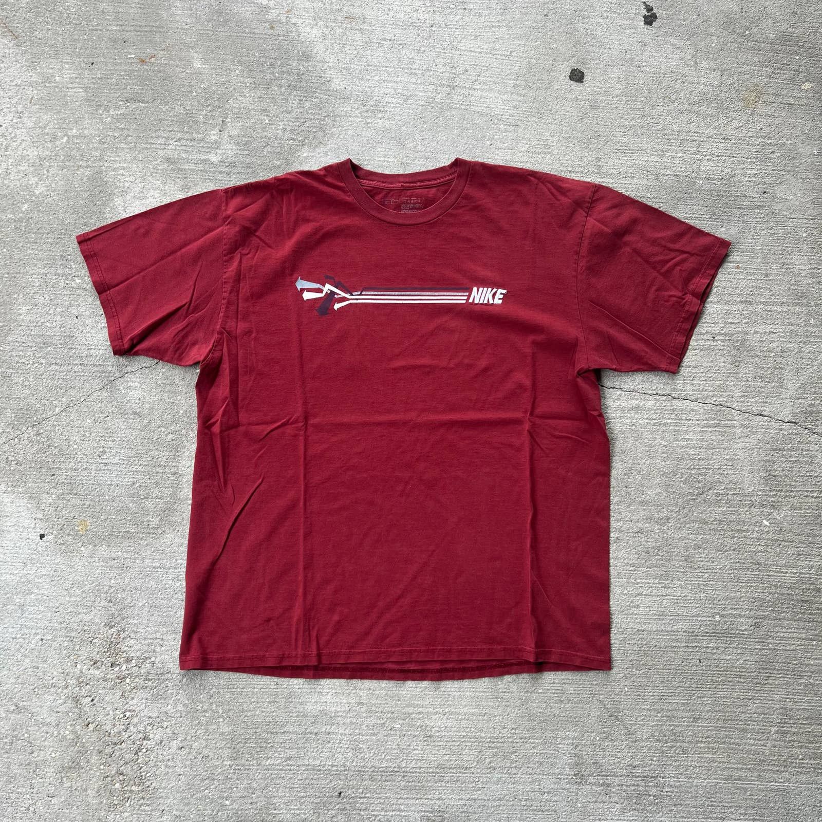 Nike Vintage nike essential red t shirt Size US XL / EU 56 / 4 - 1 Thumbnail