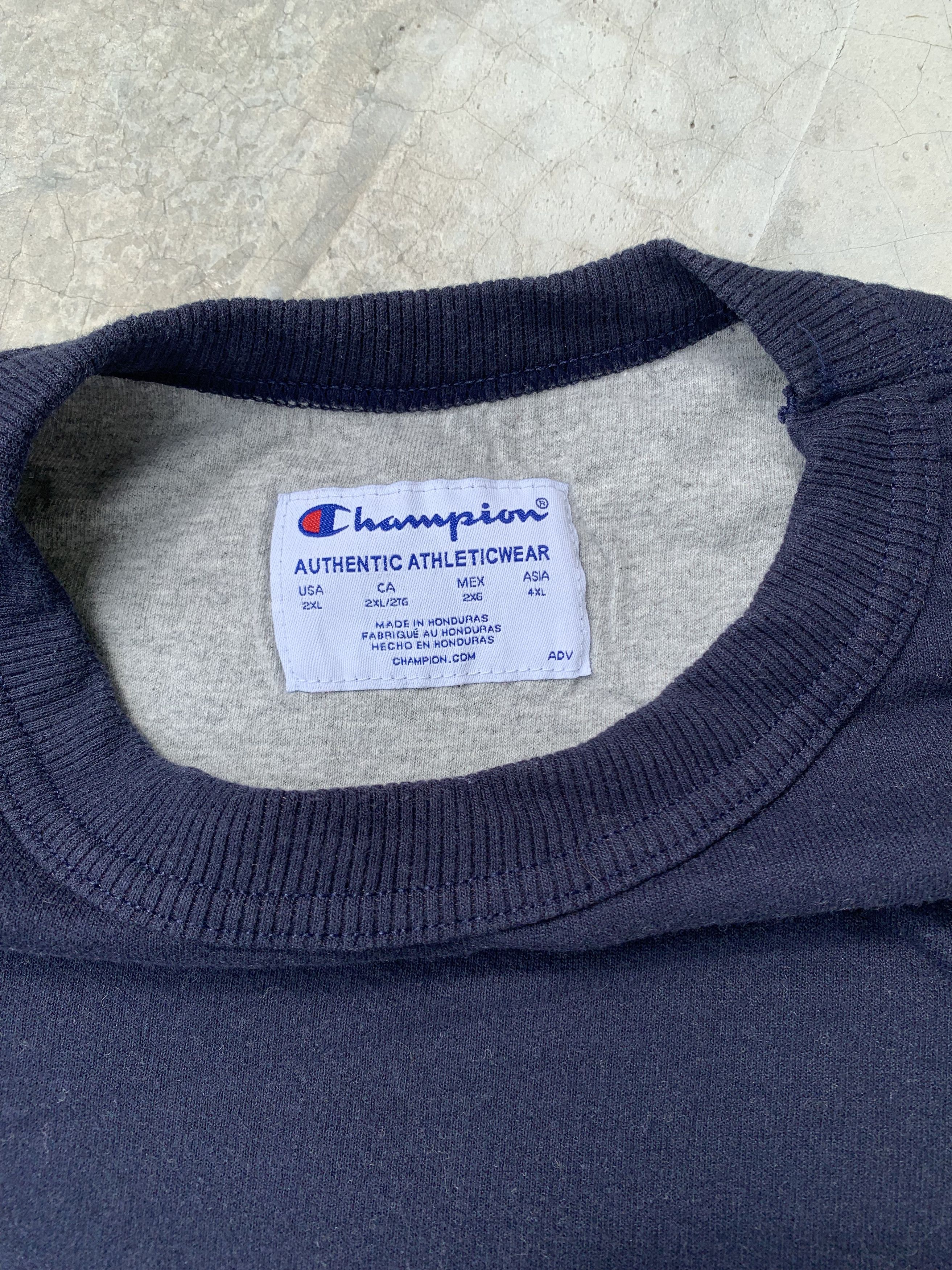 Champion Vintage Champion Sweatshirt Size US XXL / EU 58 / 5 - 6 Thumbnail