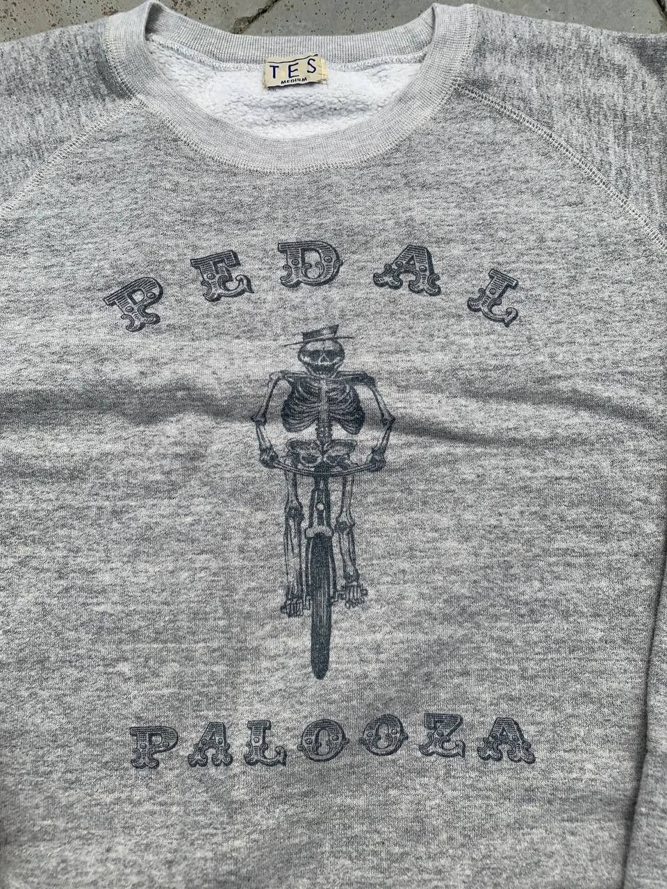Japanese Brand Endless Summer Pedal Palooza Skeleton Cyclist Sweatshirt Size US M / EU 48-50 / 2 - 2 Thumbnail