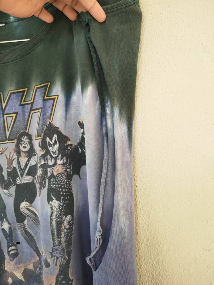 Band Tees Kiss Distressed worn Faded T Size US XXL / EU 58 / 5 - 6 Thumbnail
