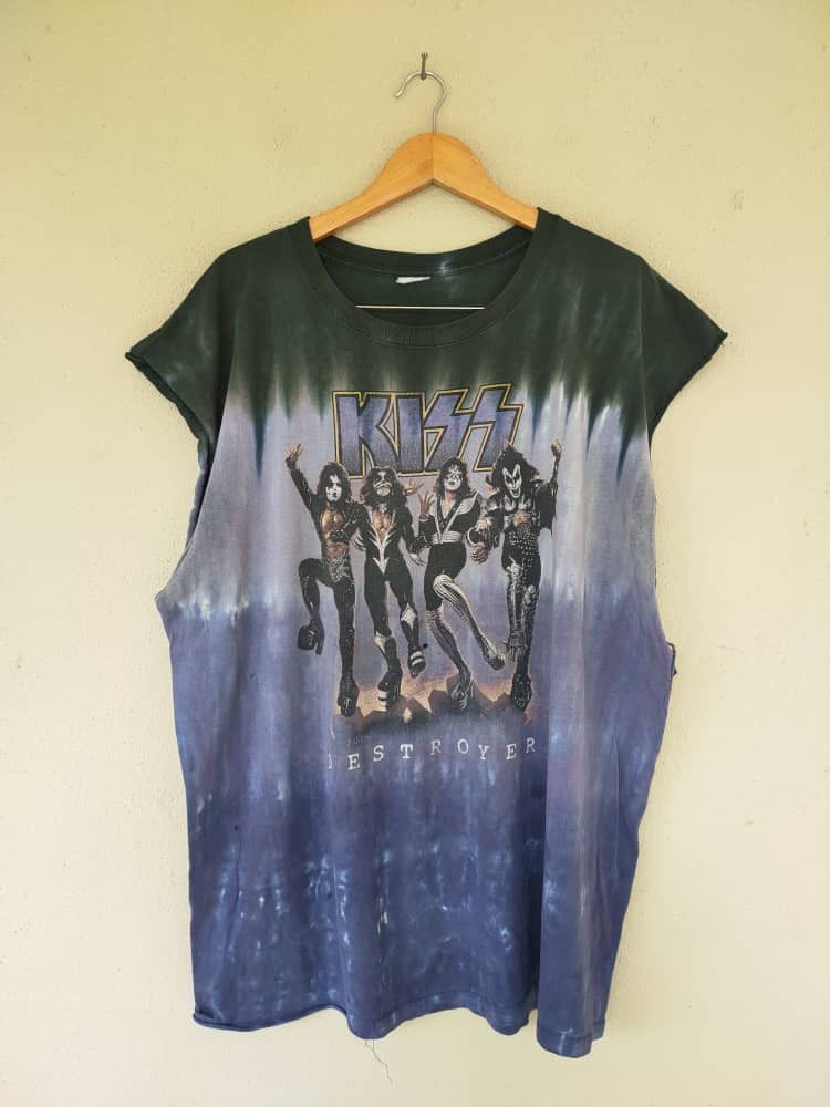 Band Tees Kiss Distressed worn Faded T Size US XXL / EU 58 / 5 - 1 Thumbnail