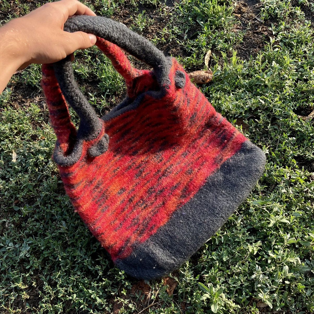 Vintage Vintage 90s Mohair Teddy Shopper Bag Grunge Red Logo Boxy OS Size ONE SIZE - 1 Thumbnail