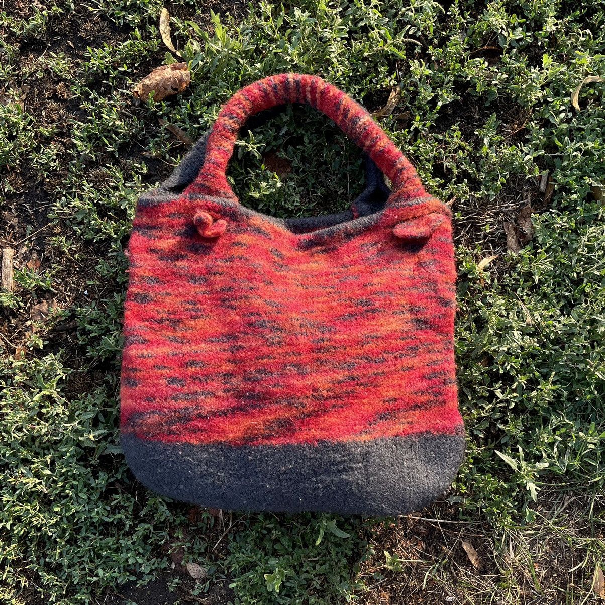 Vintage Vintage 90s Mohair Teddy Shopper Bag Grunge Red Logo Boxy OS Size ONE SIZE - 2 Thumbnail