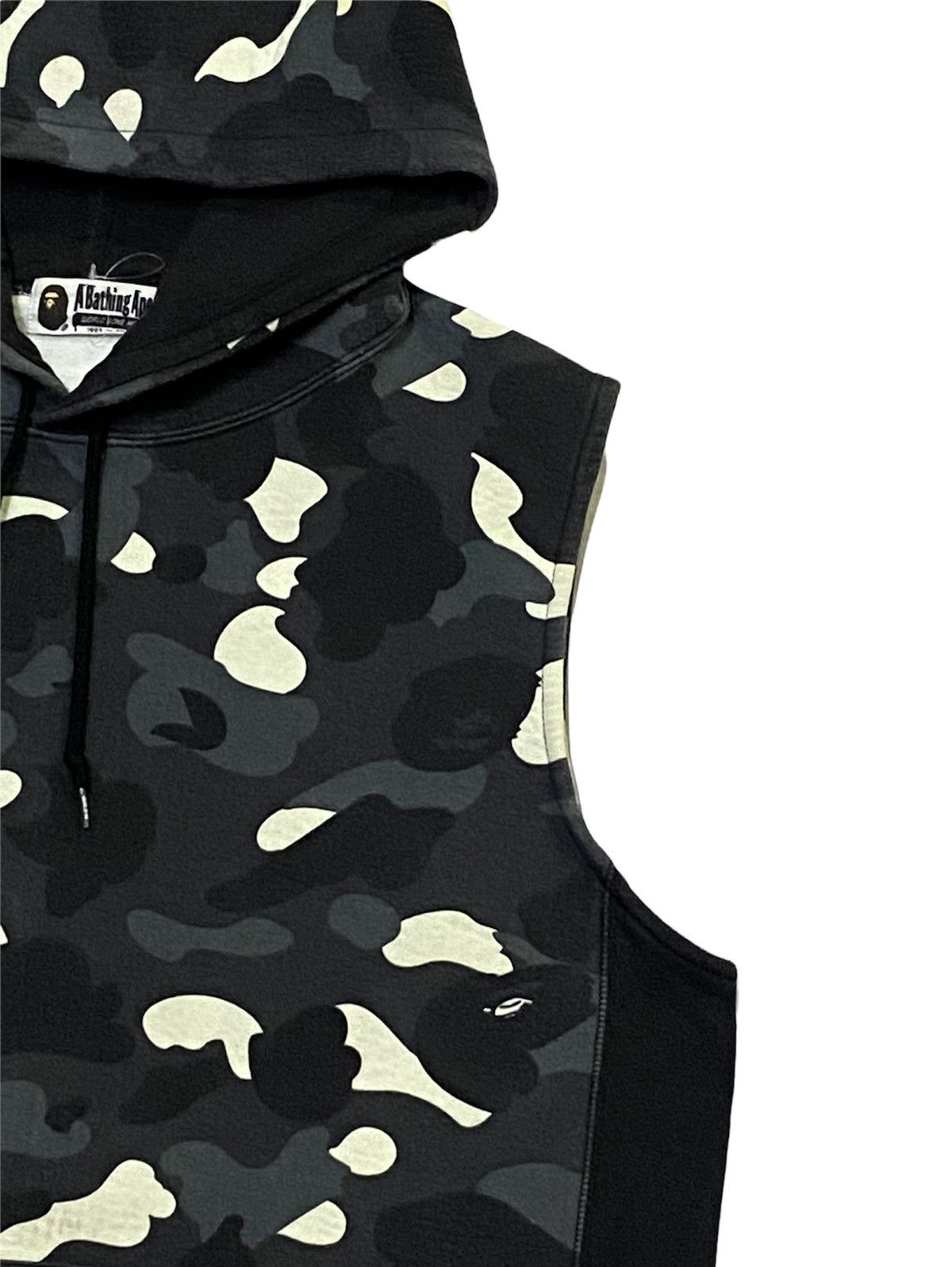 Bape City Camo Sleeveless Pullover Hoodie Size US XL / EU 56 / 4 - 5 Thumbnail