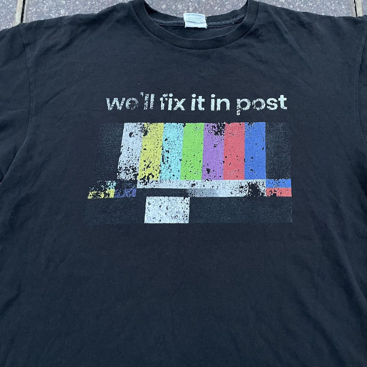 Gildan Vintage Y2K ADULT “ Fix It In Post “ Promo Grail Humor Tee Size US L / EU 52-54 / 3 - 4 Thumbnail