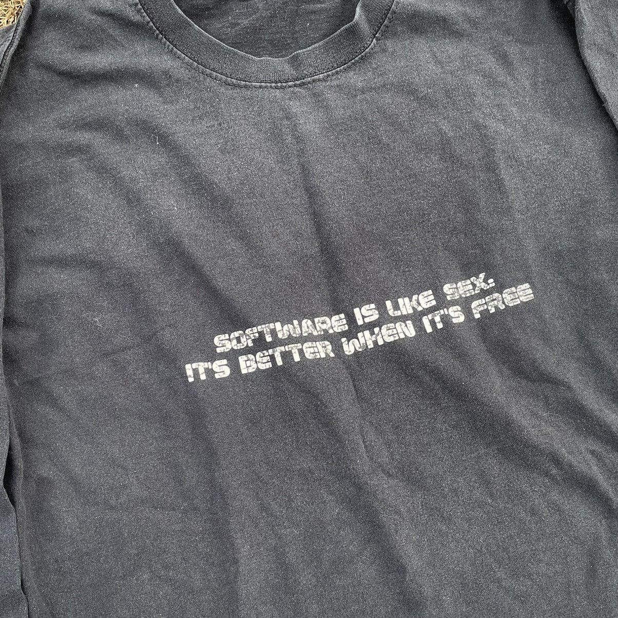 Vintage Vintage Y2K Graphic Tee Software Sex Promo Faded Black L Size US L / EU 52-54 / 3 - 5 Thumbnail