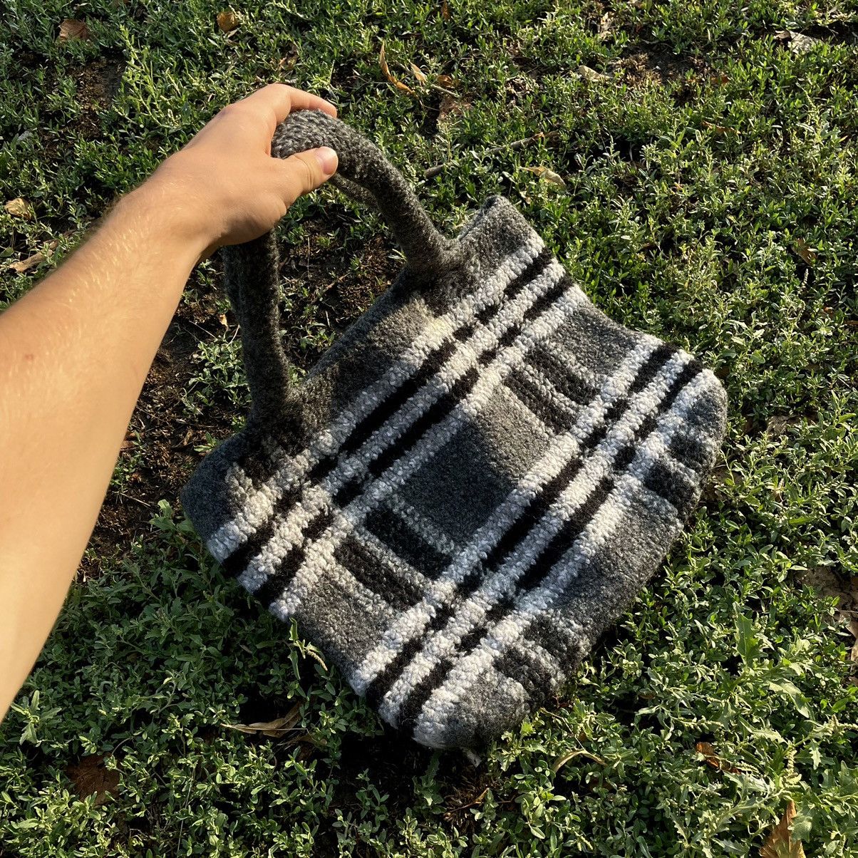 Japanese Brand Vintage 90s Burberry Style Mohair Shouled Baggy Japanese Size ONE SIZE - 5 Thumbnail
